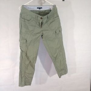 Tommy Hilfiger Olive Capri Cargo Pants Size 4